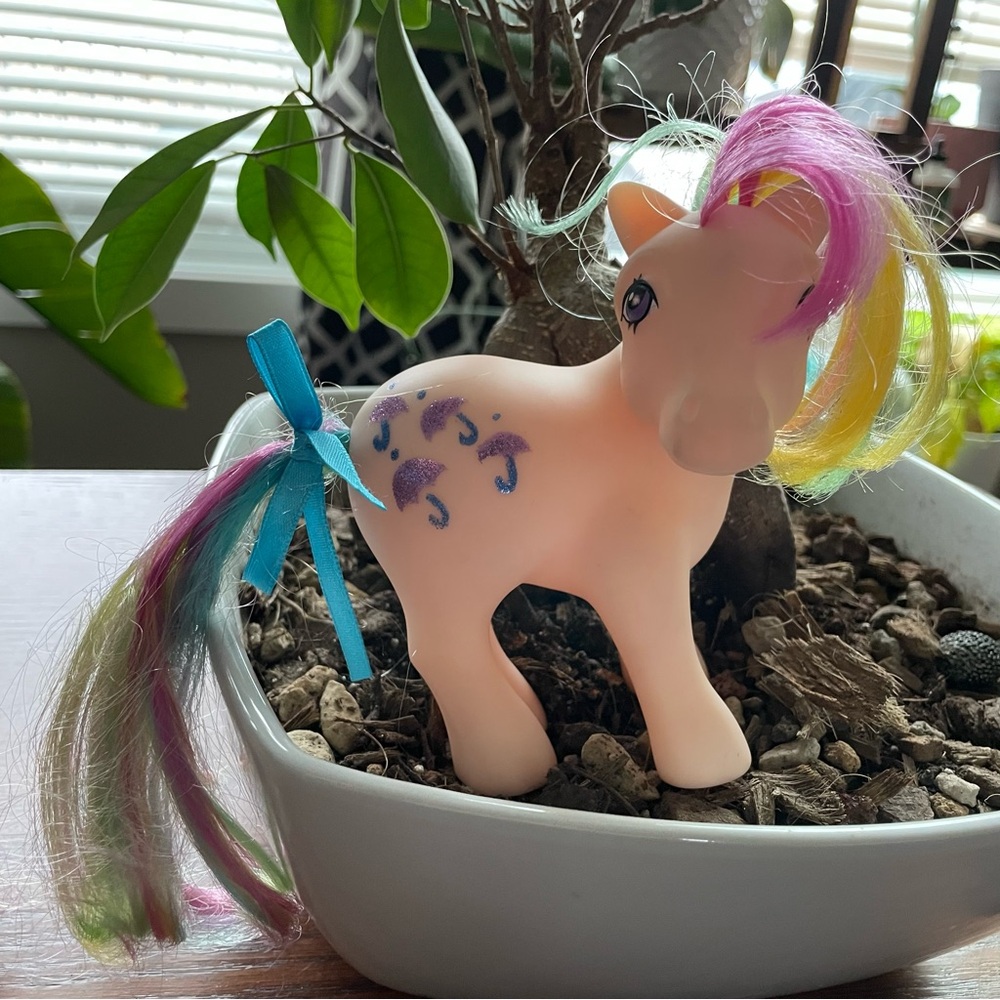 My Little Pony Parasol 2017 35th Anniversary Scented Pony MLP